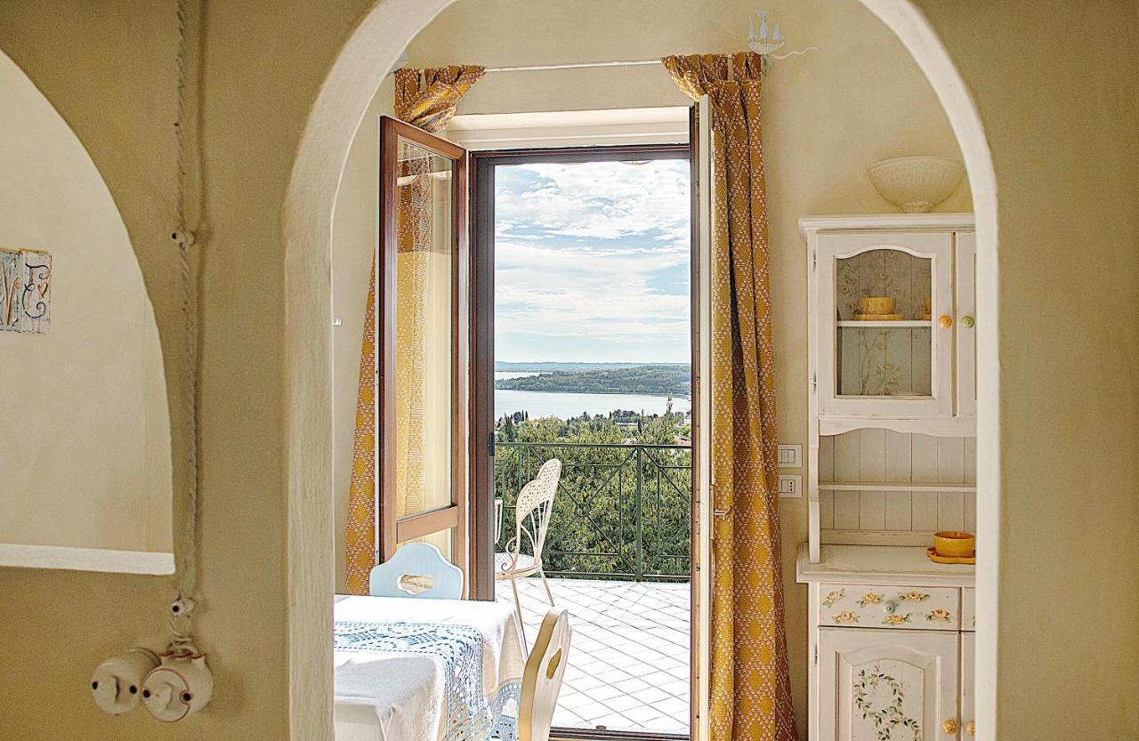 Alice'S Nest-Lake View House Паденге-суль-Гарда Экстерьер фото